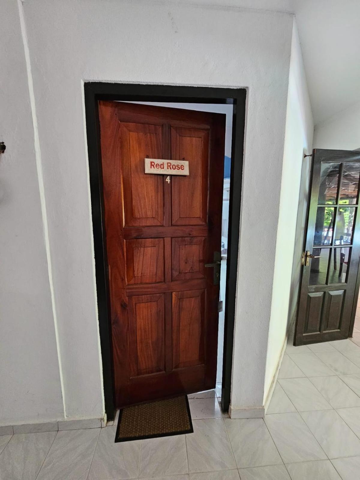 Latheena Resort Weligama Dış mekan fotoğraf